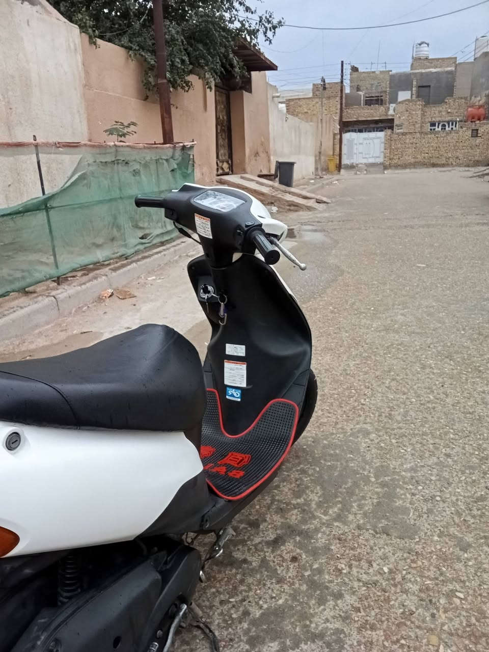السلام عليكم 
دراجه ساسوكي رياضي دراجه خير من الله نضيفه وكفاله عامه برغي ما مفتوح بيهه مكينه بلاد ما مفتوحه وكفرات اصليه شلعه ومعدل دك ٦٠.  سايلهه اربع اشهر طالعه من الوكيل اوراق اصليه من الوكيل وكيلهه ابو القاسم بحي الحسين 
السعر ٦٠٠وبيهه مجال قليل


**إذا كنت صاحب هذا الإعلان وتريد حذفه لأي سبب، رجاءا أرسل رسالة إلى الدعم الفني**