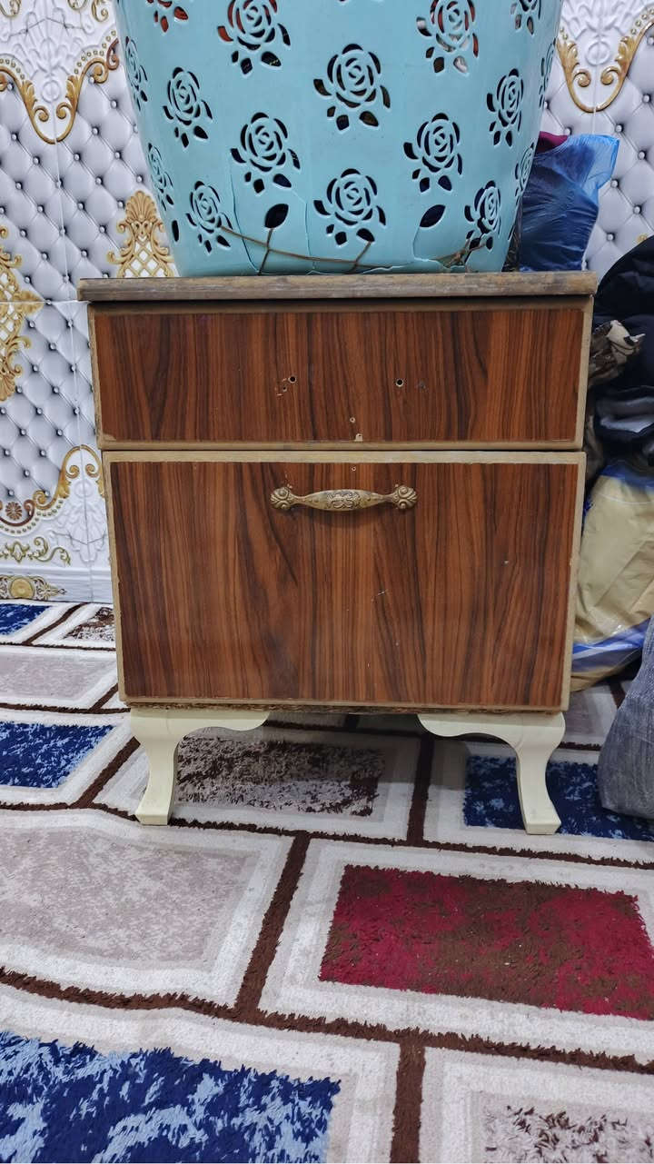 اخشاب غرفه نوم للبيع
كومديات ثنين  تعلاگه ملابس جربايه نوم 
سعرهن 60الف قفل


**إذا كنت صاحب هذا الإعلان وتريد حذفه لأي سبب، رجاءا أرسل رسالة إلى الدعم الفني**