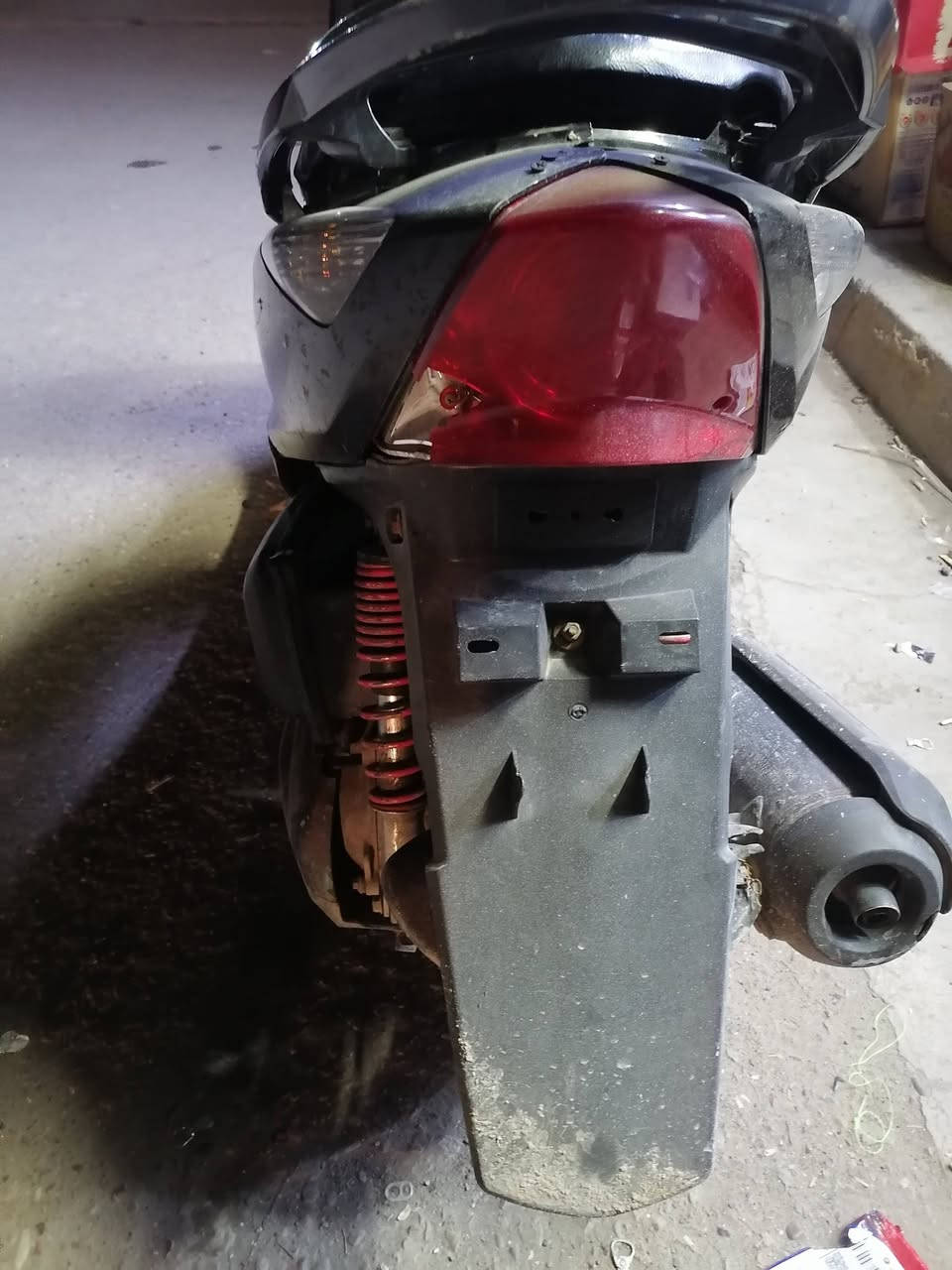 ثعلب نوزل نكره سلف كهربائيات كلها شغاله دبلات جدد ستاند صفح وتعليك شلعه ومعدل محرك ناعم السعر ٣٥٠ شراي اتصل *********** متوفر واتساب
