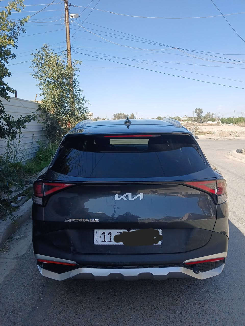 السلام عليكم سبورتج موديل 2023 سياره نص فول ماشيه ٣٢ حادثها جاملغ اوبنيد بدون دواخل  رقم بغداد بسمي تخم تاير جديد صدر كير محرك كلى على وضع الشركة سياره كلش  نظيفه السعر ١٨٠ اوبيها مجال ***********
