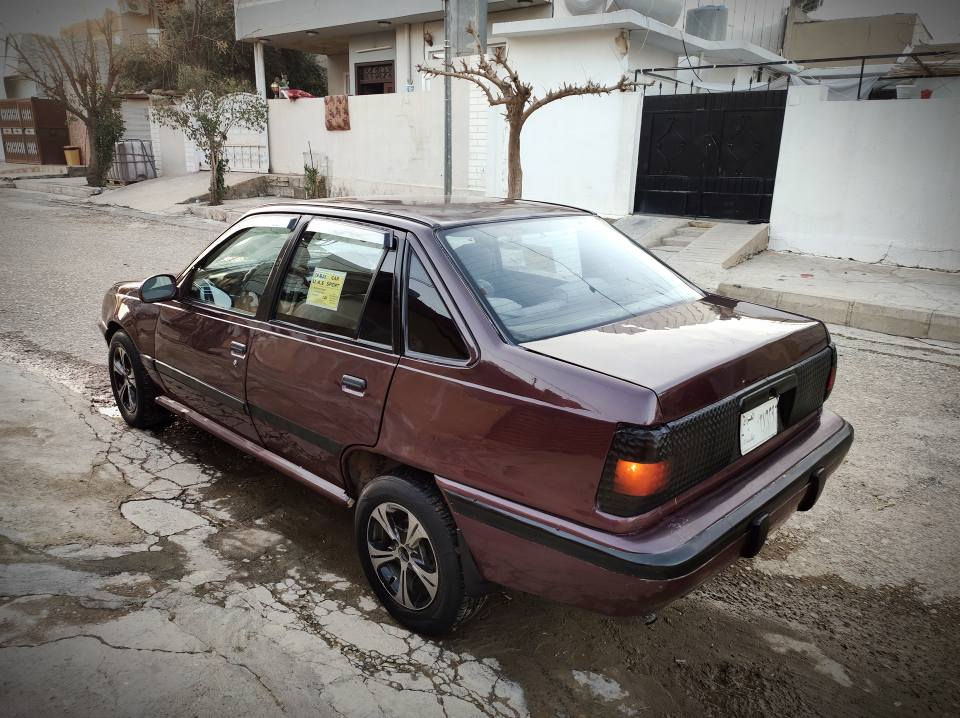 دایۆی لیمانس ئارمی پلاستیکی سلێمانی بەشەرت
گێر و مەکینەی 16 فەلی ئەوروپی قەباخ رەش بەشەرتی گێرو و مەکینه + پاوەر + جام کارەبای گەرمی و کارەبای مەزبووته + گێجی بەنزین و فرەی کرین و کیلۆ مەتری هه موو مەزبوته فلجە و ئاو لایت و سکن هه موو عیش دەکات + دەعم و لێدراوی نیه بۆیاخ و هەیکەلی زۆر زۆر جوانه رزیوی نیه + ناو دەشبول و بەرگە دەرگا و بەرگە سەقفی زۆر جوانه ویل کرۆمە + سەیارەیەکس زۆر تون تۆڵە زۆر جایزە 
مودێلی 1993 + سعری 16 گەڵا 
ژمارەی تەلەفوون (***********) شمشمل, السليمانية
