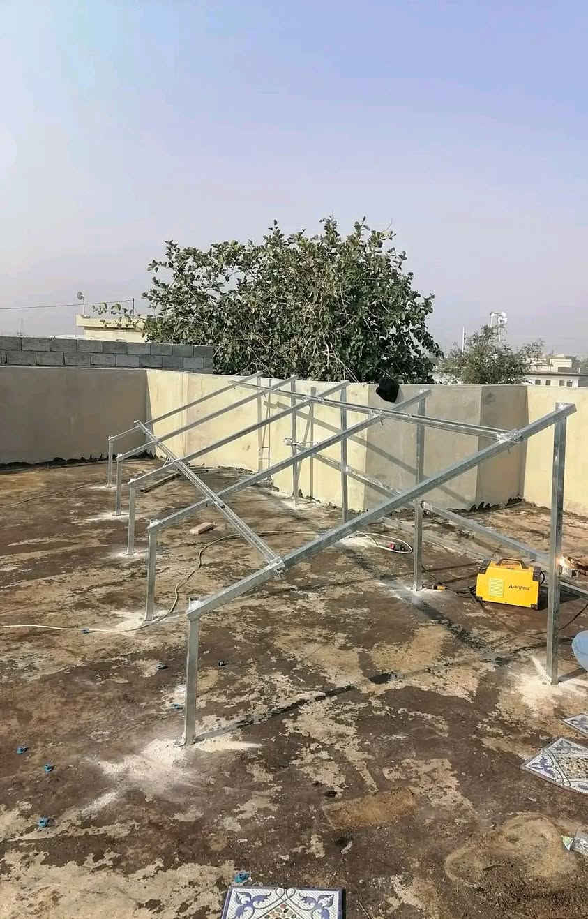 تم بعون الله تنصيب منظومة  طاقة شمسية  في قضاء طوز خورماتو  بواقع (10) امبير نهاري و (10) امبير ليلي 

تتكون المنظومة من :-

1- الواح نوع لونجي (615) واط عدد (5) الواح  ضمان (10) سنوات 

2- انفيرتر (6)كيلو واط 
ضمان (1) سنة نوع  (  ايتل) 

3- بطارية ليثيوم نوع ( ايتل   ) 
 (10.24) كيلو واط (51.2) فولت
  ضمان (5) سنوات

4- بورد مع قواطع AC و DC مع اسلاك الواح 6 ملم DC
ومن الله التوفيق 

***********
***********
