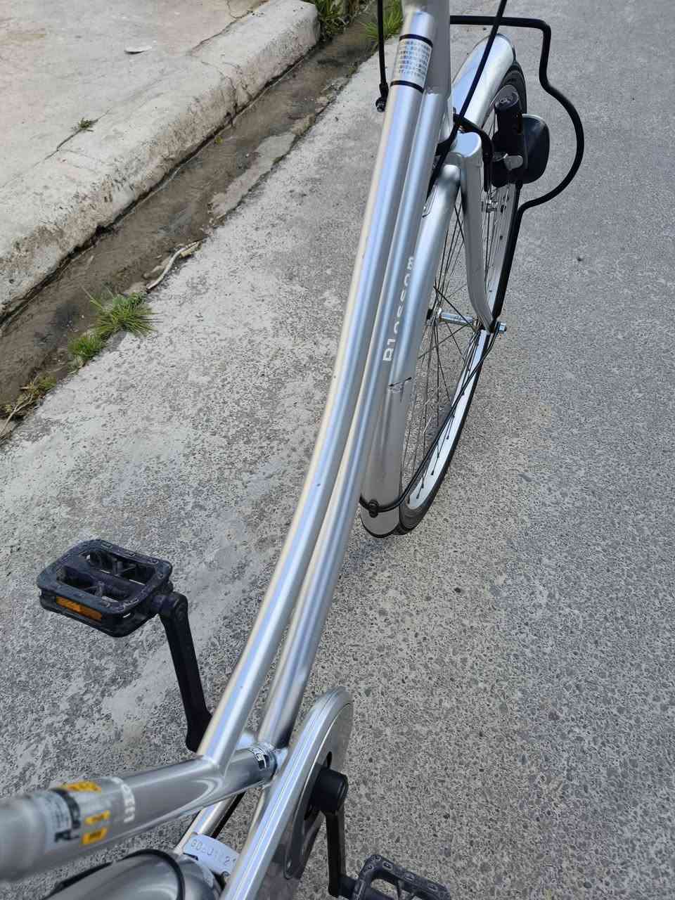 بايسكل للبيع نظافة فول السعر 100 وبيي مجال للطيبين


**إذا كنت صاحب هذا الإعلان وتريد حذفه لأي سبب، رجاءا أرسل رسالة إلى الدعم الفني**