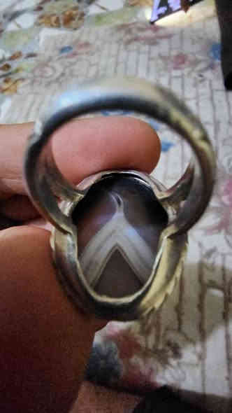 السلام عليكم خاتم جزع يماني بلذمة مصور واظح سعر 85 مكان سماوة توصيل موجود ***********
