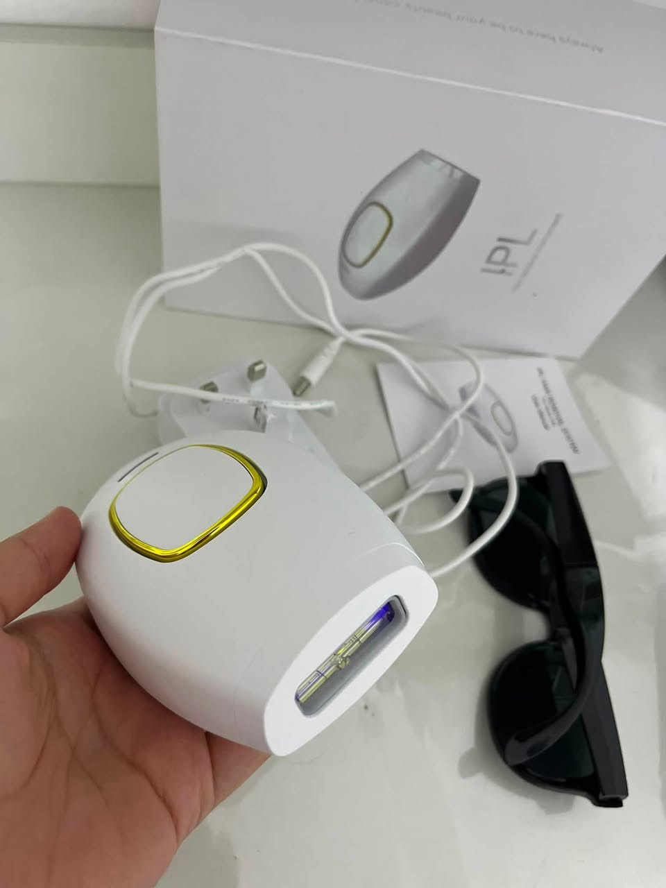 جهاز ليزر من ماركة IPL جديد مامستعمل 
 بي 5 مليون ضربه جداً امن وغير مؤذي ابداً ونتائجه حلوه بلأستمرار السعر 80 الف وبي مجال للي تريده التواصل خاص والتوصيل عليه (سبب البيع ماعندي وقت اله)


**إذا كنت صاحب هذا الإعلان وتريد حذفه لأي سبب، رجاءا أرسل رسالة إلى الدعم الفني**