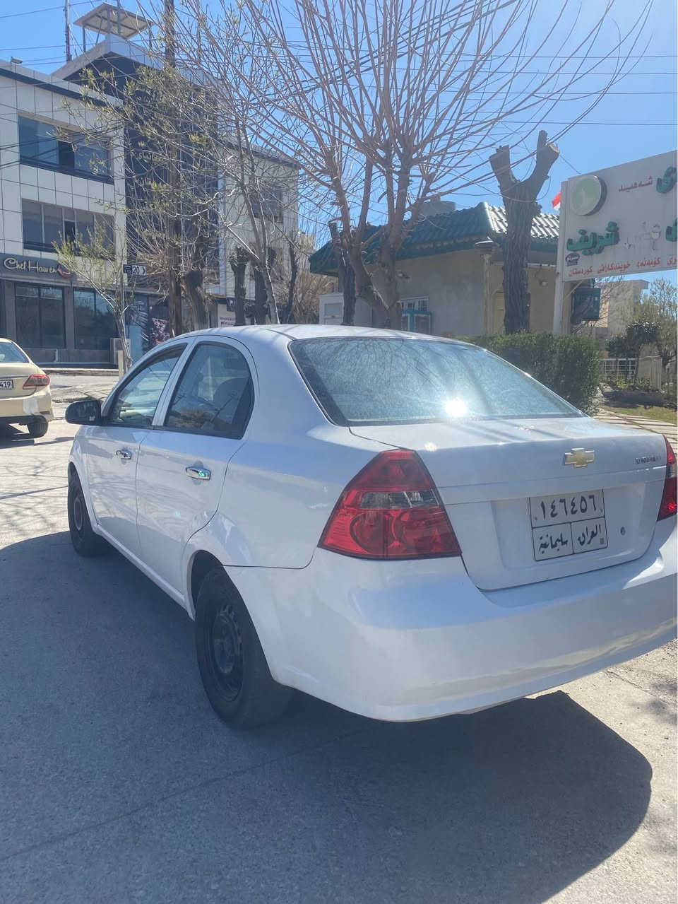 ئەڤيۆ ٢٠١١ گێر ئۆتۆماتيک ناوزەرد مەکينە گەورە مەکينە گێڕ تەبريد ساردو گەرم هەموي بەشەرت ٢ پارچە بۆياخي هەيە ڕەسمي سۆنەرم داناوە سەنەوي بەسەرچوە بەناوي خۆمەوەيە *********** السليمانية, العراق
