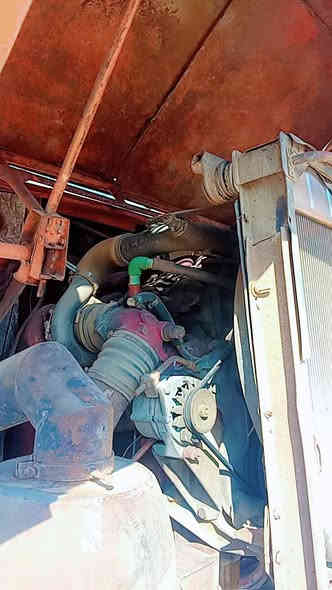 السلام عليكم مان للبيع موديل 82 ابلاديه محرك 28 سوبر گير 25،.      ***********.        ***********
