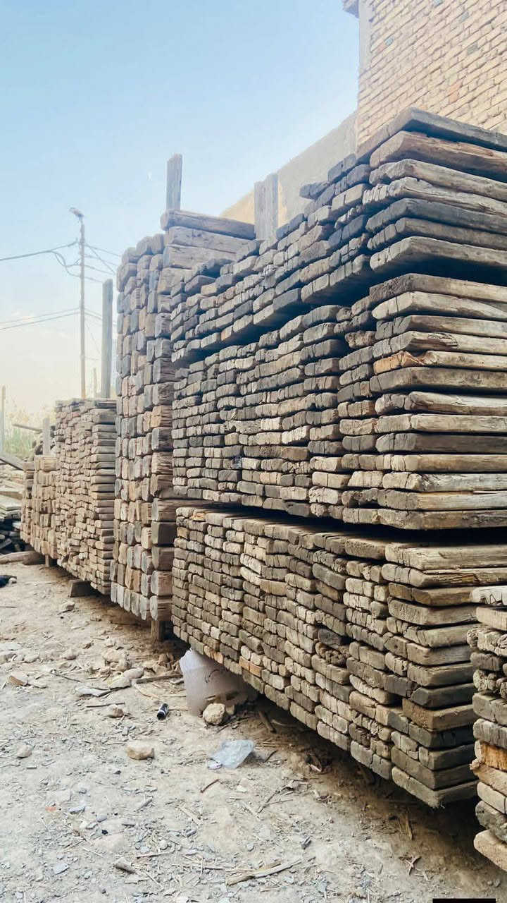 سلام عليكم قالب خشب للبيع العدد 11 مكعب إله ربع سعر مناسب كلش 3250 بي مجال الطيبين العنوان بابل الرقم
***********
