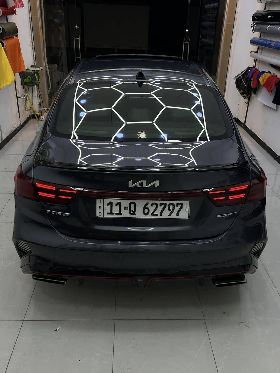 السلام عليكم
للبيع فورتي جيتي 
فول مواصفات للأخير 
مكينه 1600تيربو 
كير dct 7نمر دبل كلج 
المواصفات 
فتحه سقف 
كشن كهرباء 
كشنات تدفئه تبريد 
قطعتين تبريد 
شاشه كار بلي 
شاحن وايرليس 
تحكمات 
شفتات ستيرن 
رادارات 
كامره دواره 
كزوز بلادي مال شركه 
ماشيه 60الف كيلو وليس ميل 
الحادث قطعتين بارد من امريكا وبلعراق شبر بلبنيد بارد 
صور الحادث والسونار مرفقه بلمنشور ايرباك برده فقط 
رقم بغداد هزه وسنويه جدد تحويل ثاني يوم 
مكاني بغداد الكرخ 
السعر 152$
للأستفسار 
*********** ابو همام
