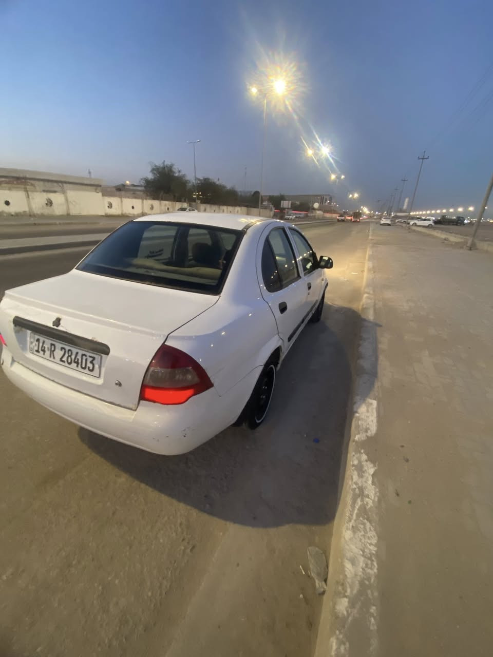 سياره طيبه موديل ١٣ للبيع مكنيه او كير رقم دولي سنويه جديد تحويل شرط سعره ٣٠ ورقه رقم هاتف *********** تصل
