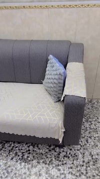 تخم صوفا • بي مجال