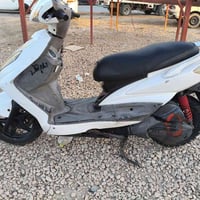 للبيع • دراجة نارية