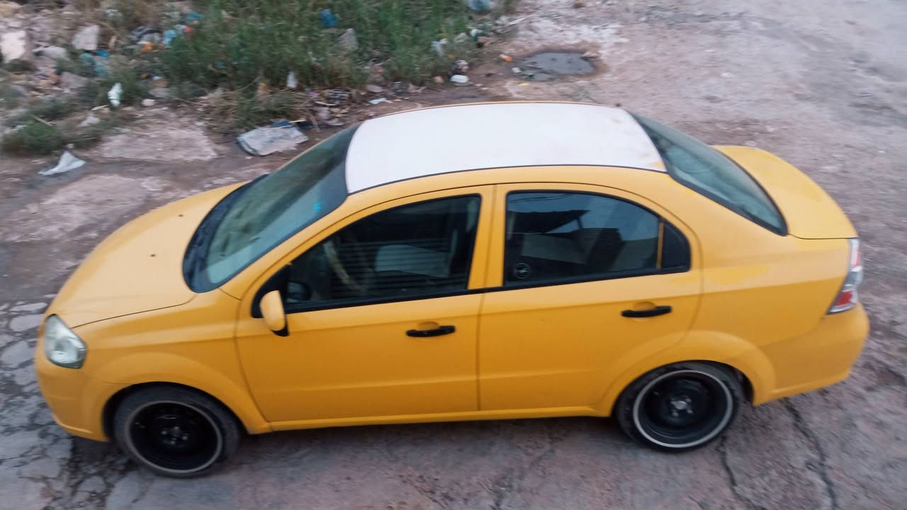 افيو موديل 2011 خليجي اوتوماتيك رقم بغداد انكليزي بسمي سنويه هزه جدد محرك كير تخم  تاير باتري تدفئه تبريد سياره نظيفه جدا مكاني بل الحله سعرها 65 رقمي ***********
