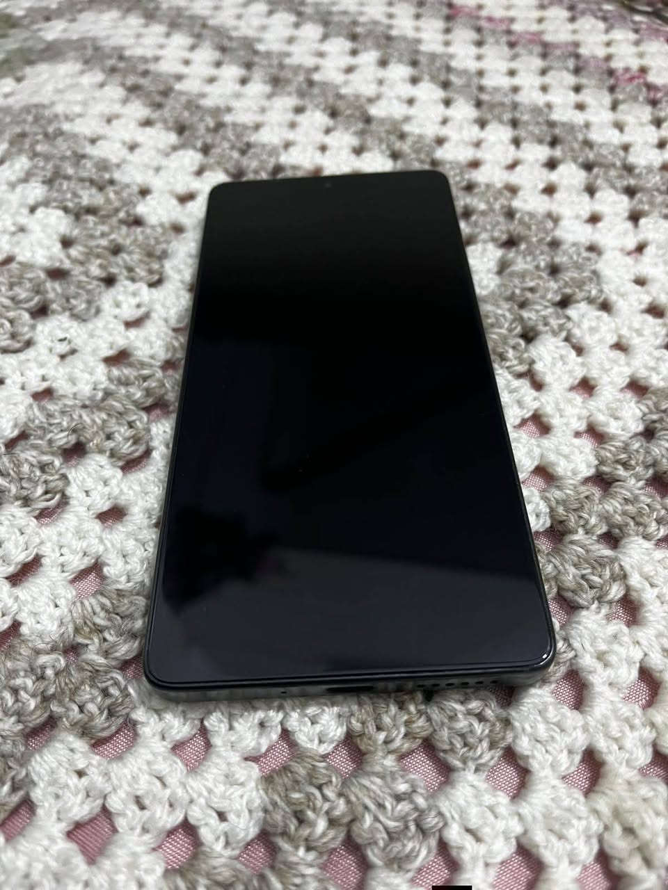 ريدمي نوت 13 4g
المساحه: الخارجيه 512
الكاميرا: الخلفيه ثلاثية 108+8+2 م. ب/امامية 16 م. ب
الشاشه:  6.67 بوصه بدقه 2400×1080  
نضام التشغيل: اندرويد 13
البطارية: 6000ملي امبير
بي فطر بشاشه مامبين ولا مأثر 
المكان: ديوانية


**إذا كنت صاحب هذا الإعلان وتريد حذفه لأي سبب، رجاءا أرسل رسالة إلى الدعم الفني**