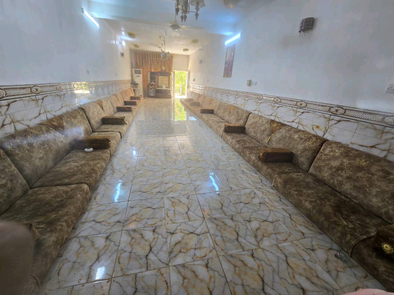 السلام عليكم ديوان جديد للبيع 29 متر المكان حله ابي غرق  رقم.الهاتف: ***********::::: ‏‪***********‬‏