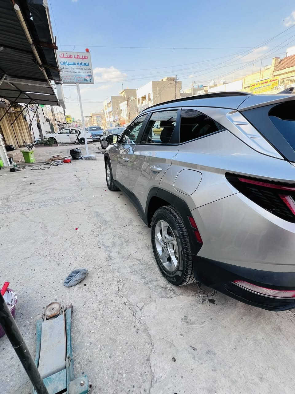 سلام عليكم توسان 2023
وارد امريكي ماشيه 39 الا ميل
بصمه
شاشه جبيره
تبريد قطعتين 
كرسي كهرباء وباقي مواصفات المعروفه
سياره رقم سليمانيه
***********
