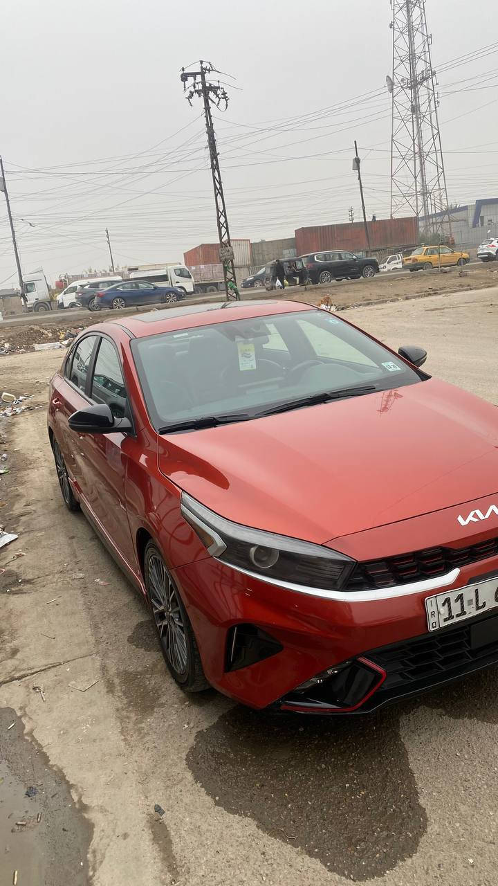 السلام عليكم
كيا فورتي 2022 جيتي لاين مشمشي 

فول مواصفات للاخير اعلى فئة 1/1

حادث خفيف  جاملغ مبدل أصلي نفس الون بدون صبغ والباب مصبوغ ما مبدل أصلي مالها بدون أيرباك بدون دواخل بغداد بسمي تحويل ثاني يوم بيها بارد بل باب مال السايق وبيها رصعه بل جاملغ الخلفي هم مطلعها ثنين ما بيهن شبر كلشي مذكور 

سونار موجود

مكينة 2000 دوش 

مواصفاتها

فتحه 

بصمه

تشغيل عن بعد

بصمه ابواب

تحكمات

كشنات كهرباء 

كشنات تدفئه تبريد

داخل اسود 

صندوق ذكي 

تبريد قطعتين

رادارات امامي خلفي جانبي

لد امامي نهاري وخلفي 

حساسات 

انظمة قيادة 

شاشه وكامرة 

ترحيب عند الاقتراب

وهواي موصفات بيها معروفه هيه

ترقيم  بغداد بإسمي تحويل مباشر 

سيارة جديدة  بلعافيه ع الياخذها 

السعر 168 وبيها مجال بسيط كلش مدوشمه كاعيه جلد أسود

مكان السياره بغداد البلديات بيها ويل أسود تريد ويلها البلادي أو الأسود 

***********
