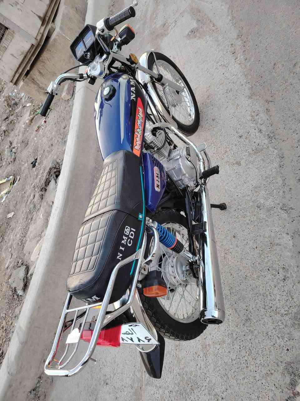 السلام عليكم دراجة يراني ٤ كير مديل 25 مكفولة كفالة عامة سعر اتصل مكان بغداد مدينه الصدر رقم الهاتف***********
