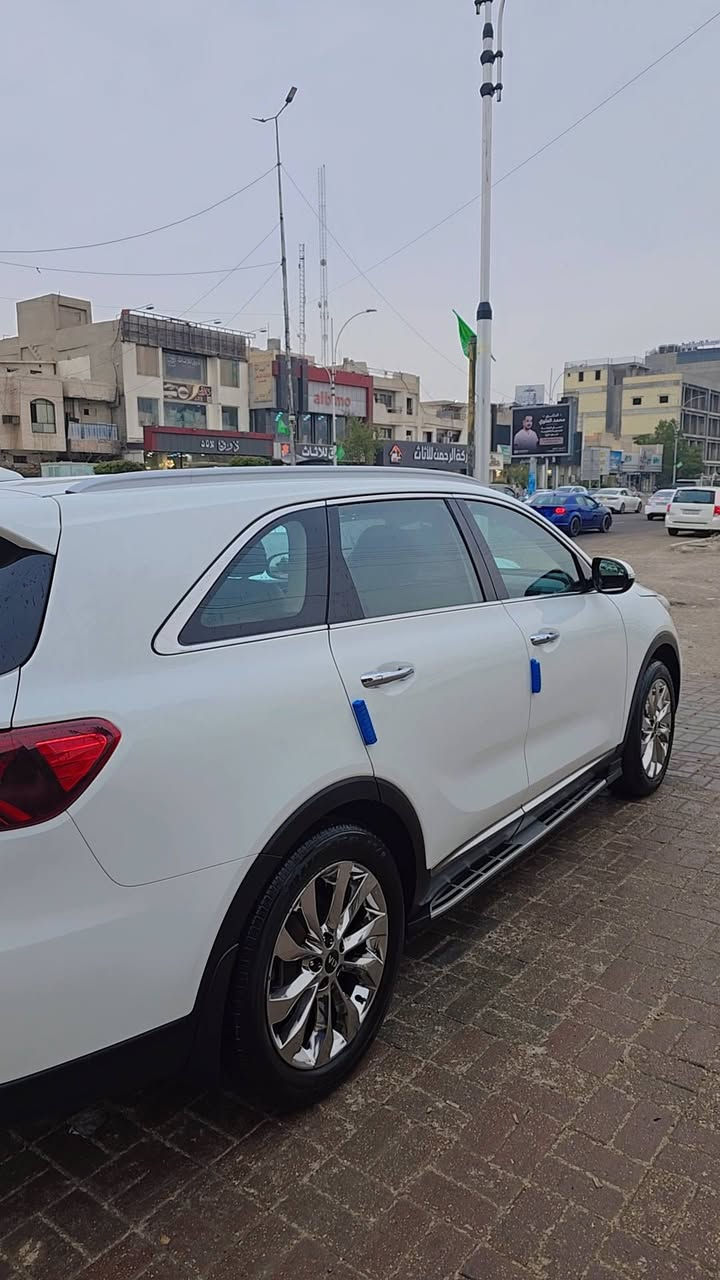 سورنتو 2020 للبيع
وارد خليجي سبعه راكب 6 سلندر

كفالة عامة من الدعامية للدعامية من بارد او تكحيل او رصعة 

مكان بغداد

السعر 265

***********
