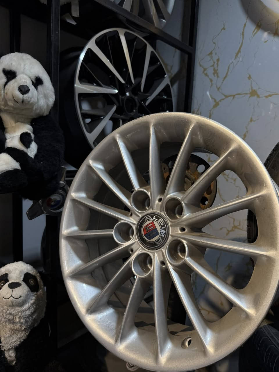 للبيع: ويل بي إم حجم 16 شعاع صقر
: البيع و  المراوس
السعر: تخم 300 ألف
📍 الموقع: بغداد – حي العامل – شارع 7 نيسان
🚚 يوجد توصيل إلى جميع المحافظات
📞 للتواصل واتساب :
***********
***********
