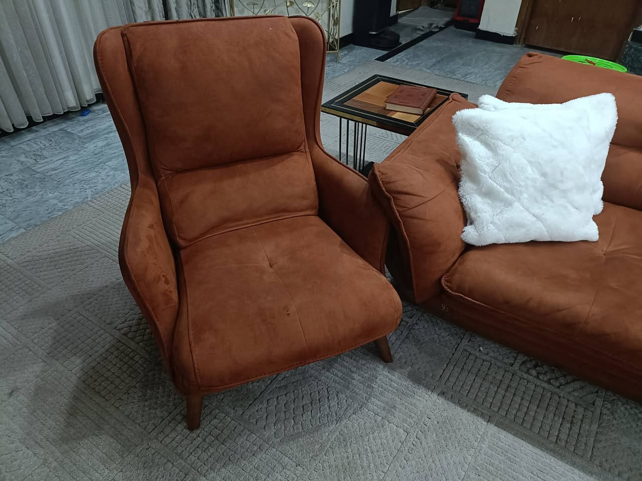 سلام عليكم من رخصت الدمن تخم للبيع تركي 250 بغداد الغزاليه ***********
