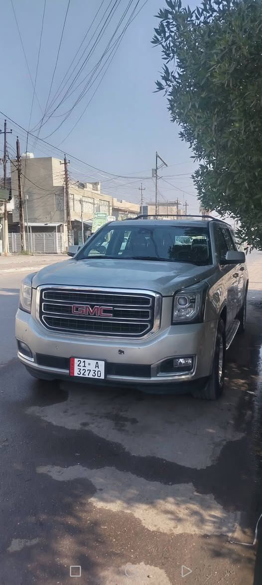 السلام عليكم 
جمسي يوكن 2015

السياره صبغ عام مكفوله من الكص 
رقم سليمانيه انكليزي بأسمي 
هزه جديده 
مكان السياره بغداد 
السعر 225 

***********
