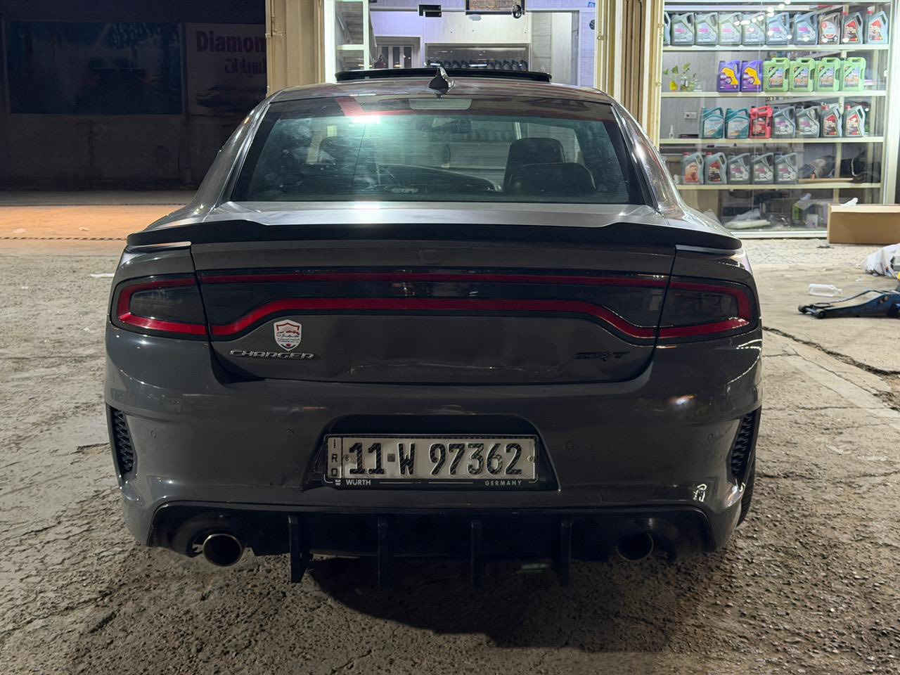 🚗 للبيع دودج جارجر R/T موديل 2018 🚗

✅ محرك HEMI 5.7 V8

✅ الممشى 107 ألف كيلومتر (وليس ميل)

✅ تشغيل عن بُعد (Remote Start)

✅ شاشة عربية

✅ سنوية بغداد باسمي

✅ حدادي 100%

✅ كهربائي 100%

✅ بطارية جديدة

✅ تخم تايرات جديد

✅ تخم ويلات (نجمة) جديد

✅ السيارة جاهزة ولا تحتاج أي مصروف

🔹 وارد أمريكا

🔹 حادث سابق بالجاملغ والبنيد

🔹 يوجد إكلير بالجاملغ الخلفي بدون ضربة

🔹 رقم الشاصي (VIN):

2C3CDXCT6JH206957

💰 السعر قابل للتفاوض بالمعقول

📞 للتواصل خاص او واتساب ***********

السيارة نظيفة ومحافظة عليها سيارة مصروف عليهه
