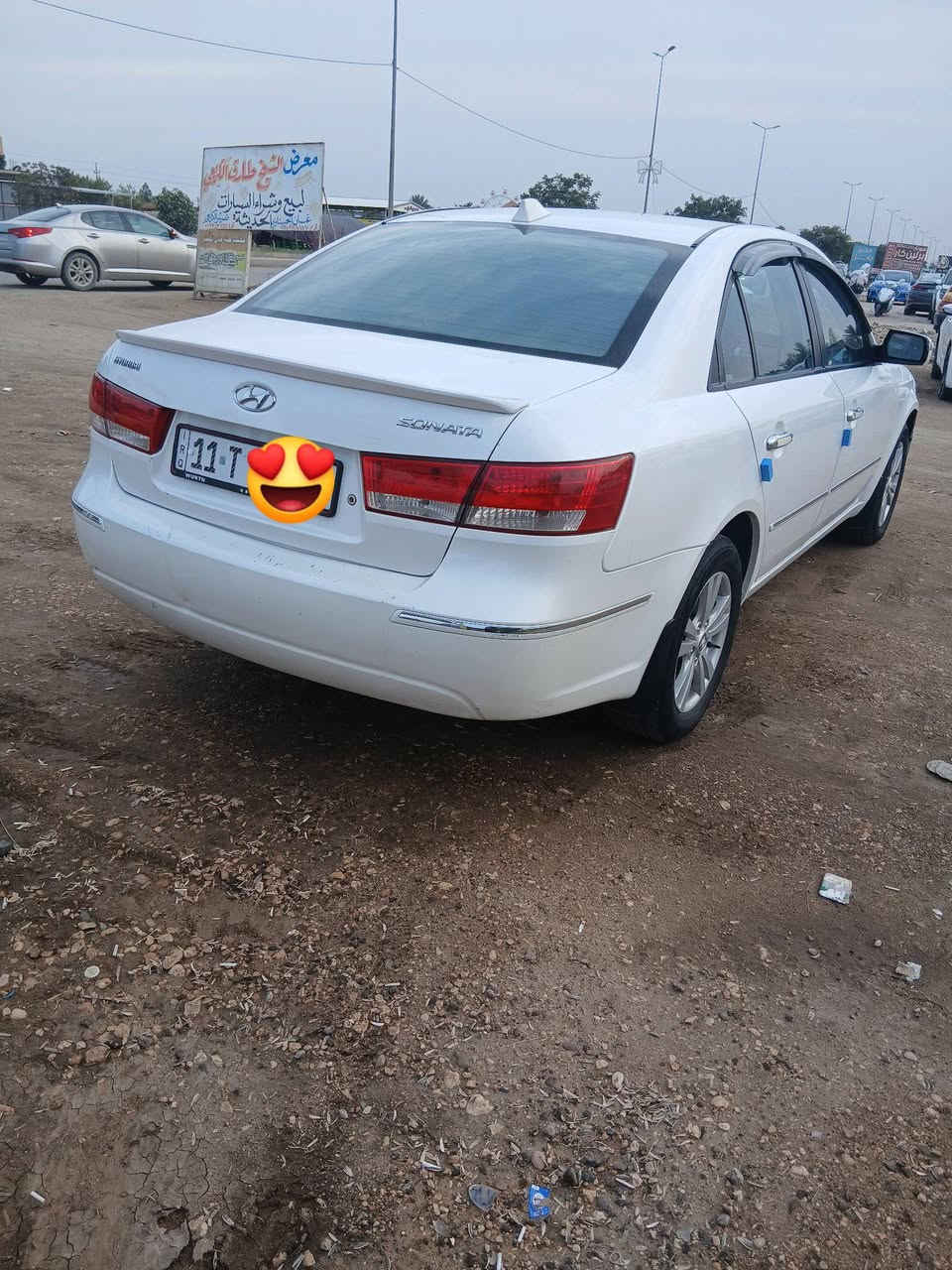 السلام عليكم 
للبيع سوناتا 2010 مرقم بغداد جديد سنويه 2030 بسمي مكينه 2400 مكفوله من الصبغ والتبديل والمعجون بيها بارد قليل فقط تبريد تدفئه شغاله السياره كامله وكير محرك بلادي ومنضومه لايت زنون خير من الله ما نقصها اي شي  للستفسار اتصل ع ***********
*********** غير متواجد ع النت  السعر 150 وبيها مجال
