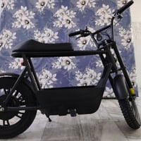 دراجه شحن للبيع مواصفات:  سرعه: 30 ملف: 500 بك لايت ضوء ناصي وعالي  بط...