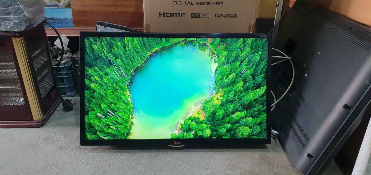 تەلەڤیزۆنی LG سمارت قەبارە 32
مۆدێل LN575S سەتەلایتی تێدایە
نرخی 90000 لە هەولێرە پەیوەندی
بکەن بە واتساپ *********** أربيل, العراق
