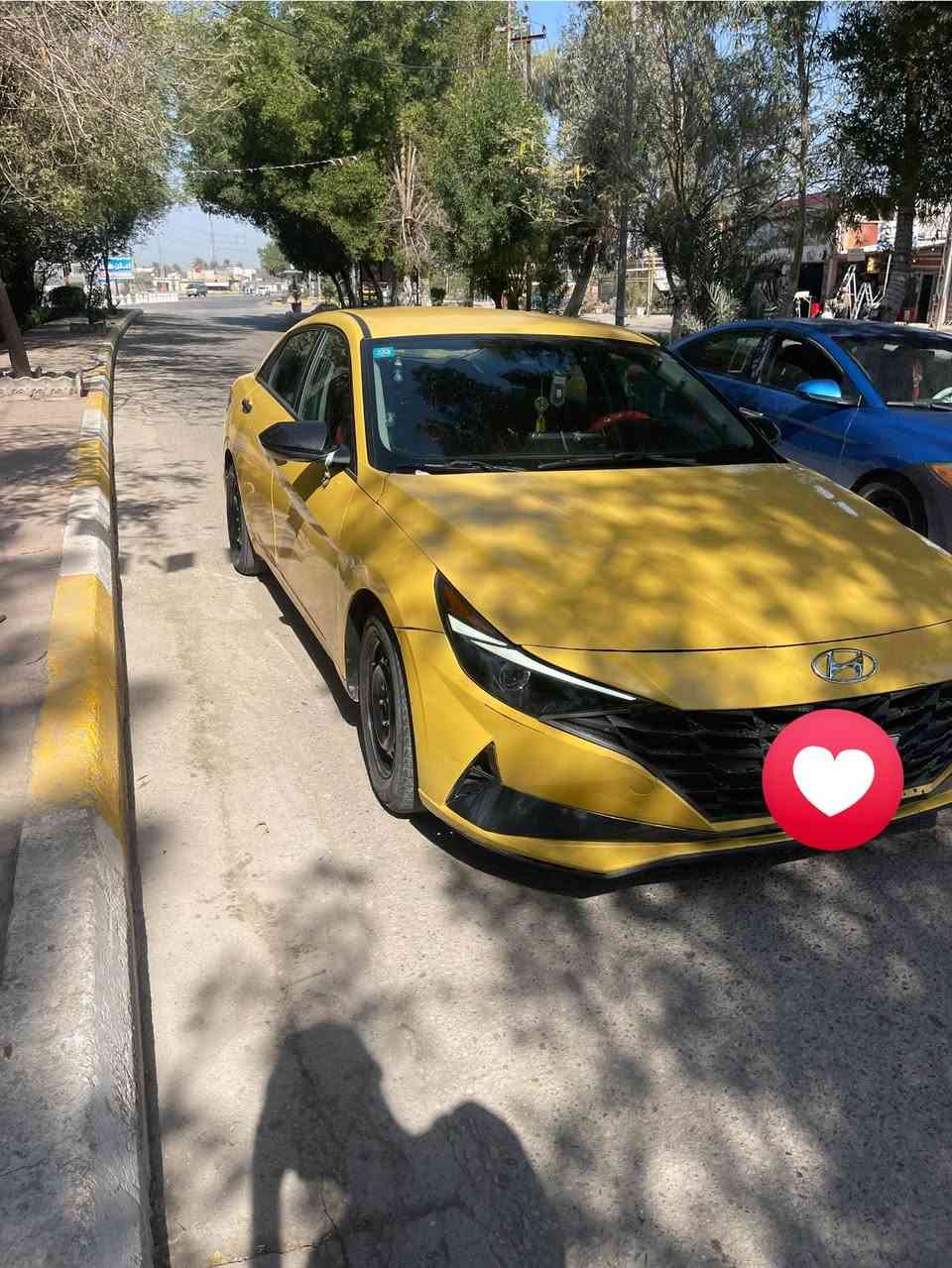 السلام عليكم لانترا 21 وارد امريكي حادثها كماواضح بلنشور مكينتها مفتوحه سابقن لسياره جاهزه وحلوه رقم بغداد مداور ثاني يوم لسعر 125 قفل المايعجبه لايتعبنه ولايتعب نفسه اعبر لمنشور رقم لاهاتف ***********
