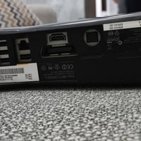 اكس بوكس 360 مستخدم قليل جدا طبعن كل غراضه معاه مع يده يدتين طبعن الجه...