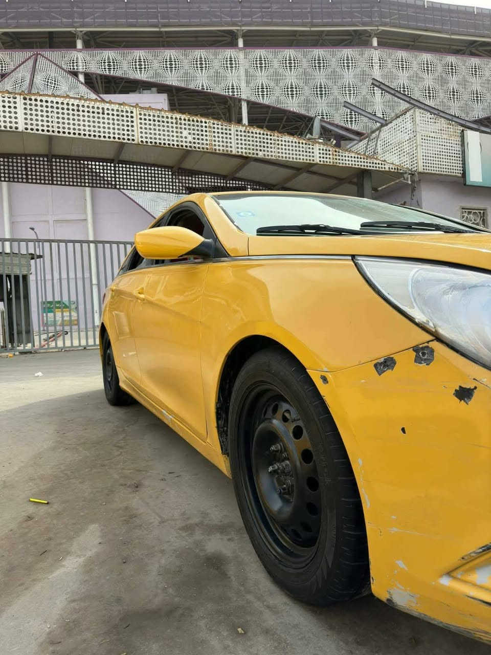 السلام عليكم سوناتا موديل 2013وارد امريكي كير مكينه تخم تاير حداديه كلها جاهزه بسمنه  سياره مال جناي خير من الله فقط جاملغ اليمن مبدل من امريكه جهت السدر السعر 85 وبيها مجال قل
يل الشراي مكان كربلاه  النتصال عل رقم *********** كربلاء, العراق
