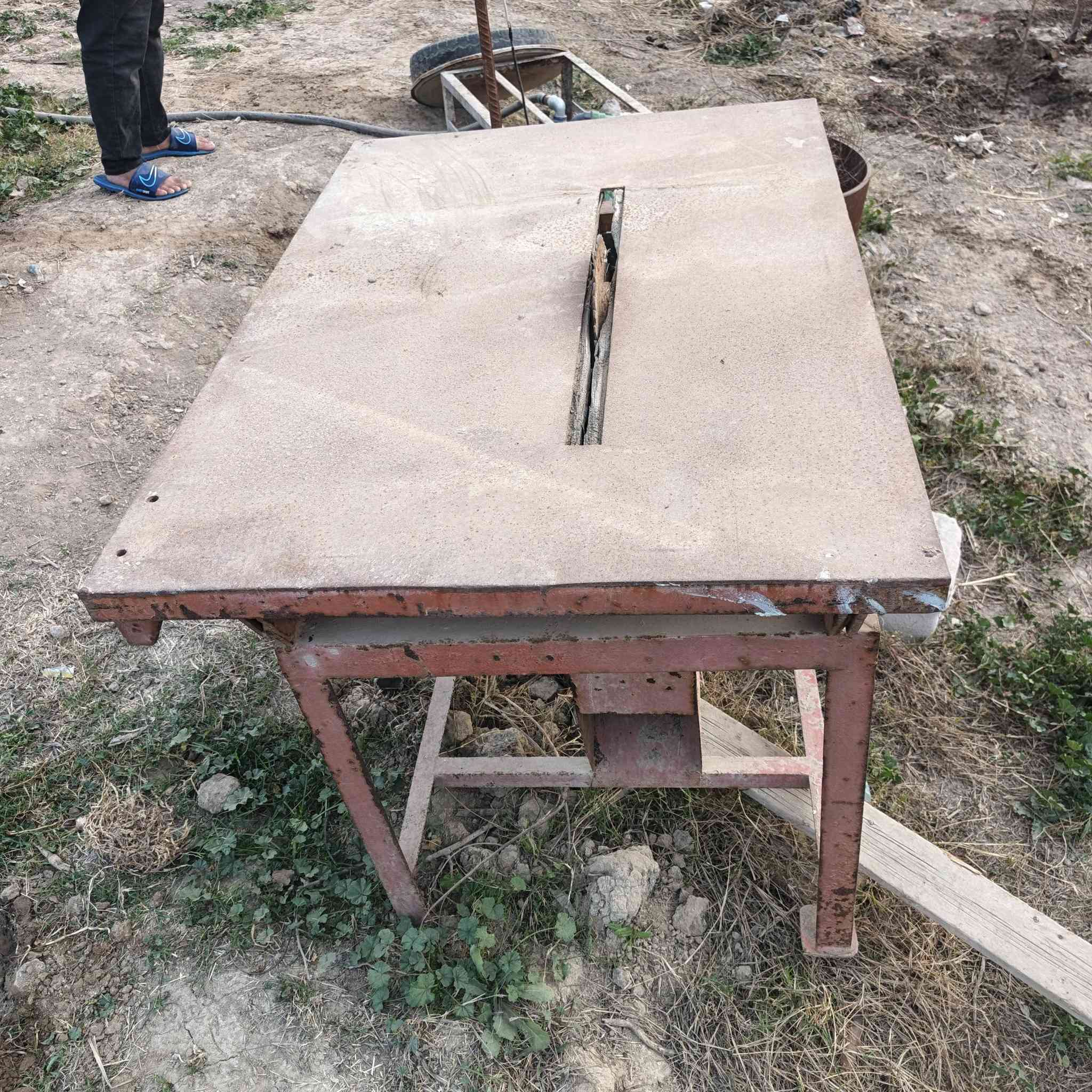 منشار كهربائي للبيع قيم واخذ


**إذا كنت صاحب هذا الإعلان وتريد حذفه لأي سبب، رجاءا أرسل رسالة إلى الدعم الفني**