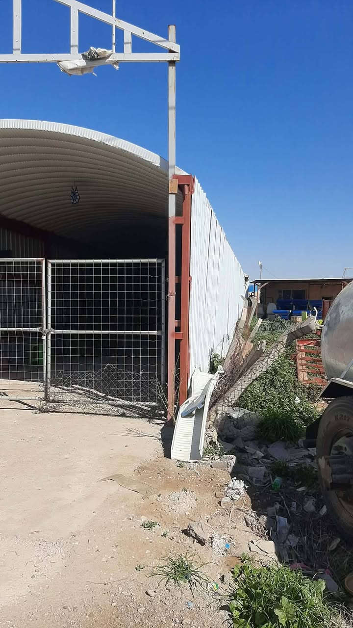 جملون  كامل 
جملون  عرضه 6. وطول 47 مع كرفان   بنا جديد   شغل درجه اولئ.    يرهم مخزن   
عنوان واسط الزبيديه. تقاطع شحيميه. شارع المعارض    

للستفسار تصال علئ رقم ***********. اتصل  👉

***********      سيد رعد. الياسري  👉  رعد الياسري
