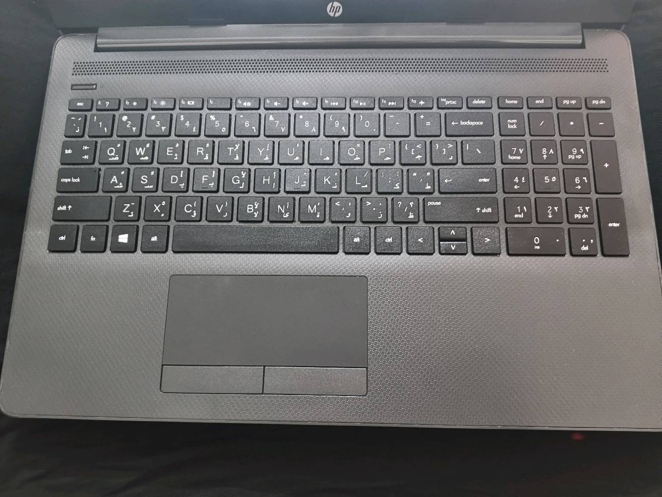 من رخصه الادمن لابتوب hp
core i5 gen 10                    كور اي فايف جيل العاشر

Ram 8          رام 8قابل للتطوير

Me more 256    ذاكره 256 قابل للتطوير

الون اسود تفاصيل اكثر واتساب  

***********

السعر بي مجال للشراي