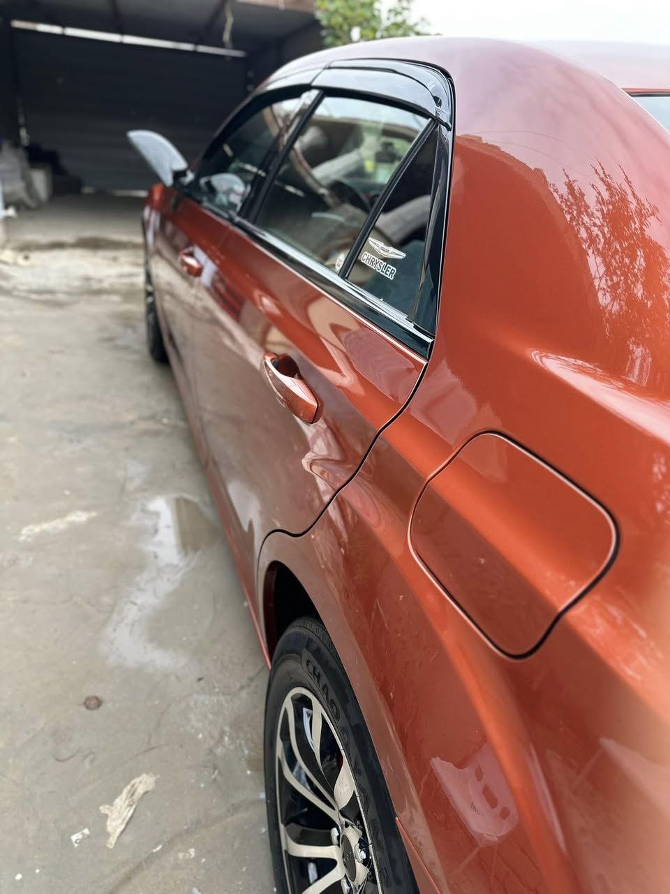 كرايسر مديل 2020 اصل لون مميز مشمشي 
بيع فقط بدون مراوس  مرقم بصره بسمي
سياره اس بدون حادث تقريل داخله حره 
اسياه بسمي
مكفوله كفاله بيها طخات بسيطه
مكفوله من التبديل 
محرك  وكير 3600 كفاله مافتوح برغي بيها
ماشيه 58 ميل 
سياره فول عده الفتحه 
السعر 275 وبيها مجال كلش بسيط 
مكان السياره البصره القرنه 
الستفسار اتصال ***********
رجاا الي ميعجبه السعر ميحتاج يكسر بحلل الوادم اكو رخيص روح اشتري تحياتي
