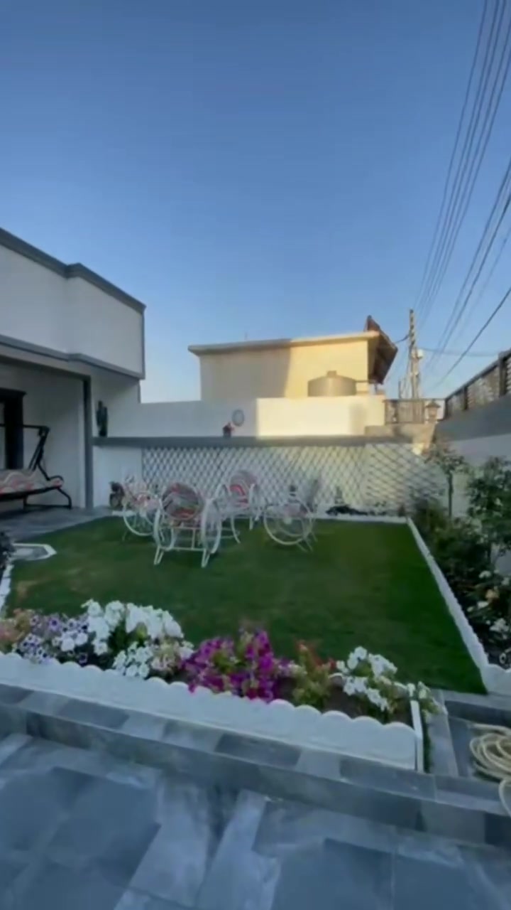 بيت للبيع مساحه ٢١٠م طابو سرميدان  شقلاوه  بسعر مناسب جدا للاستفسار واتس ***********
