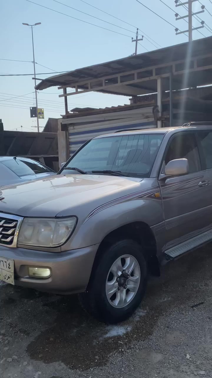 السلام عليكم لاندكروز 2005فول فول فتحه سته4500السياره محرك كير اب شرط (منضومه غاز )دبل تانكي
عنوان نجف كوفه
رقم ***********
السعر 100وبيه مجال
