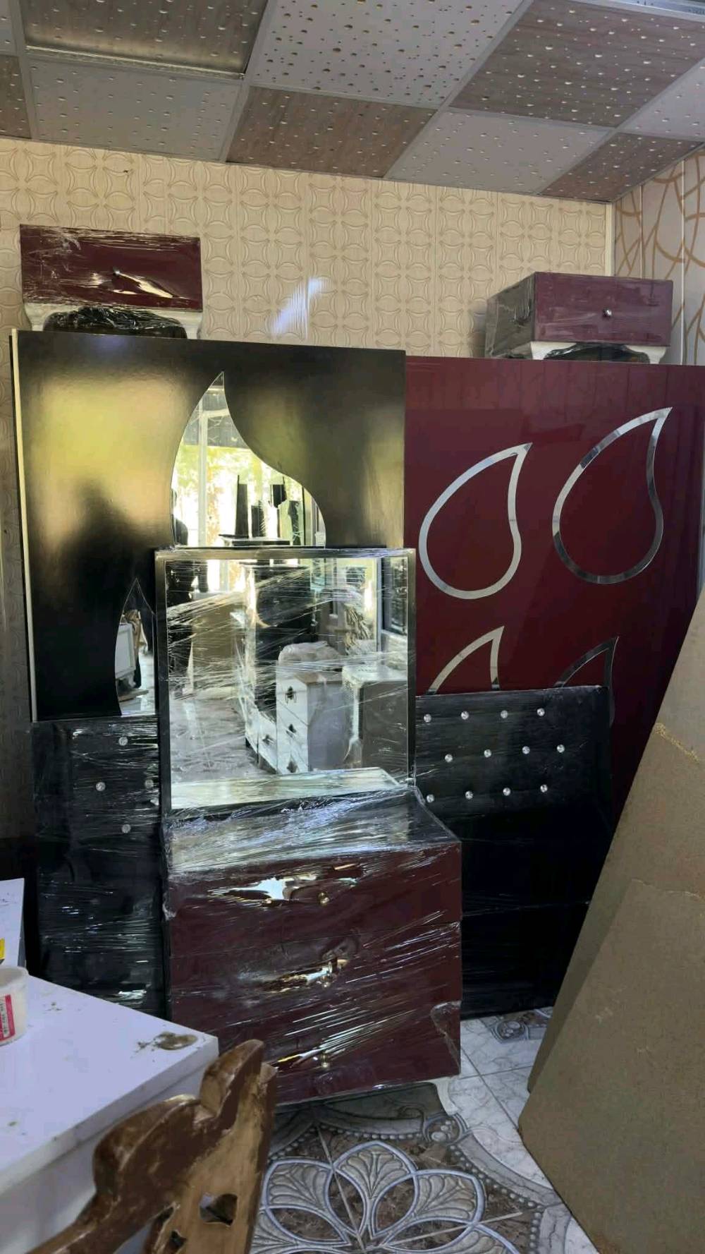 العنوان رأس دوميز 
اخو الجديد اي عيب مابيه 