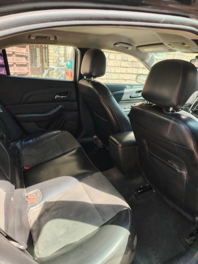 السلام عليكم ماليبو ٢٠١٥ وارد أمريكي ضربتها خفيفة جدا لالغود ولاشواصي ولادواخل ايرباكات سليمة كلها محرك جديد ٢٥٠٠ تنفس طبيعي كير ممتاز تبريد تدفئة ممتازة /رقم بغداد الإنكليزي هزة جديدة رايدها ٩٠ ورقة وبيها مجال للشراي مكاني بغداد الدورة وهذا رقمي *********** متواجد واتس اب بغداد, العراق
