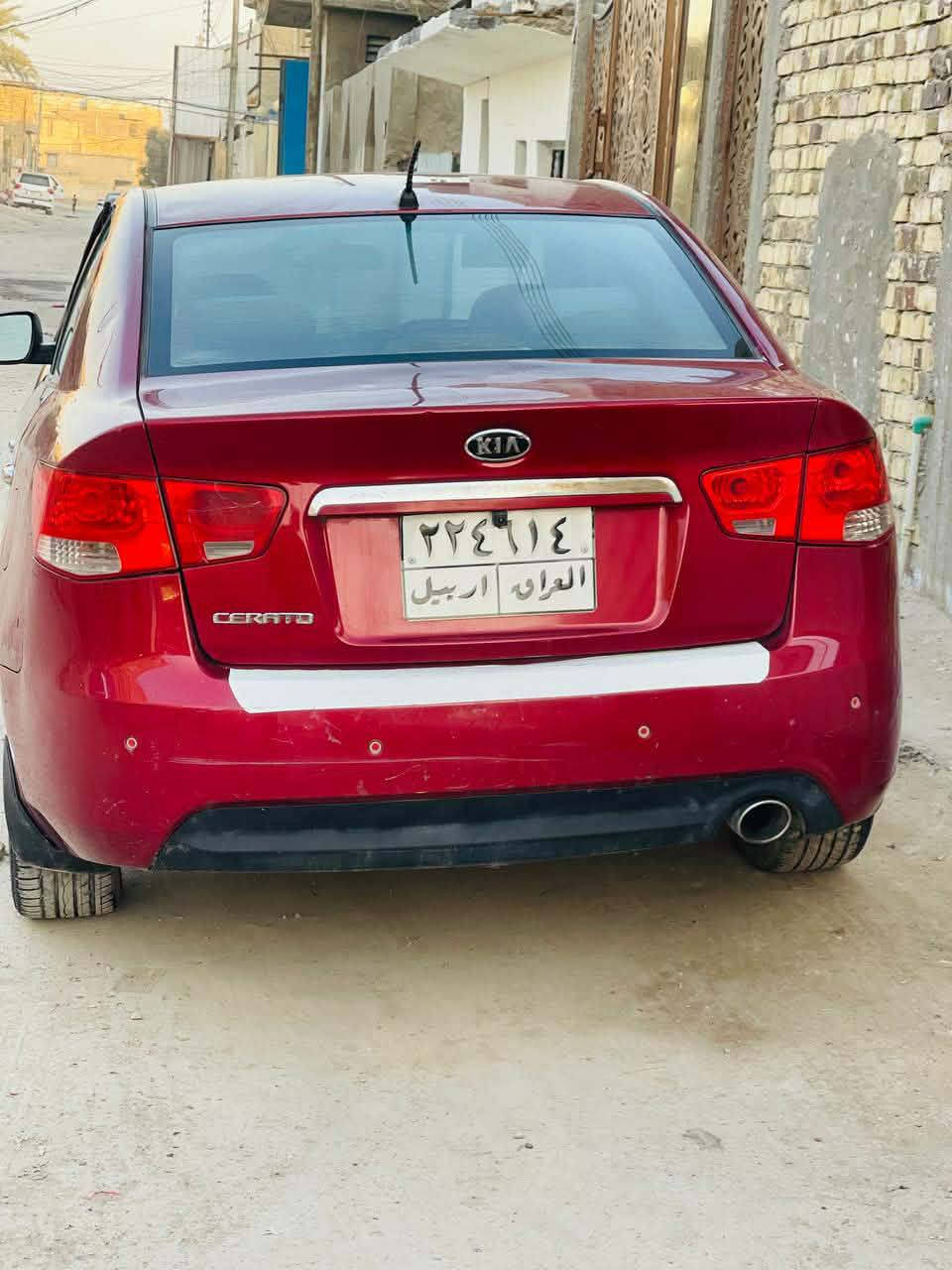 سلام عليكم 
سياره سيراتو 2012 خليجي كفاله عامه فقط بارد بسيط بالجاملغ الخلفي جهة السايق 
حداديه وكير ومكينه مكفوات 
سنويه جديده ورقم جديد انكليزي ب اسمي 
ملاحظه هاي الصور قبل تغير الرقم 
الشراي يتصل 
السعر 103 
مكان السياره مركز الحله 
***********
