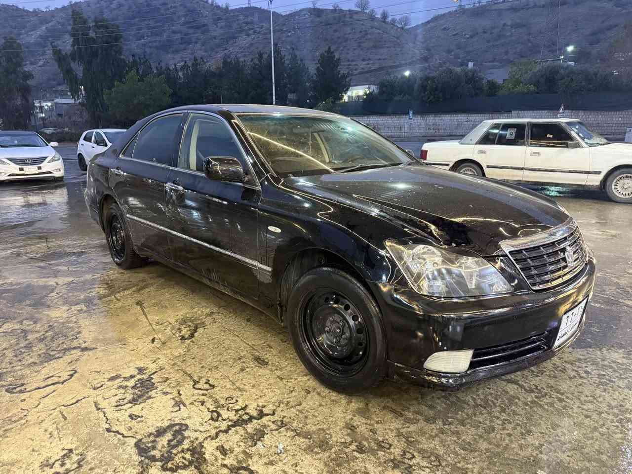 براوە براوە 
مۆدێل مۆدێل ٢٠٠٥
گێڕ و مەکینە گەورە بە بچوک بێدوکەڵ
٢ دوگمەی
کوشن و سوکان کارەبا
لایت ناوچەی کوێر
باڵی سەرجام 
تايەو ويل حادی 
گەرمی و ساردی مەزبوت
ناو جوان دەرەوی وسەقفی شوشەی 
لە دەعامی بۆ دەعامی بە شەرت
***********
(40)$. مە جالی برايانە
