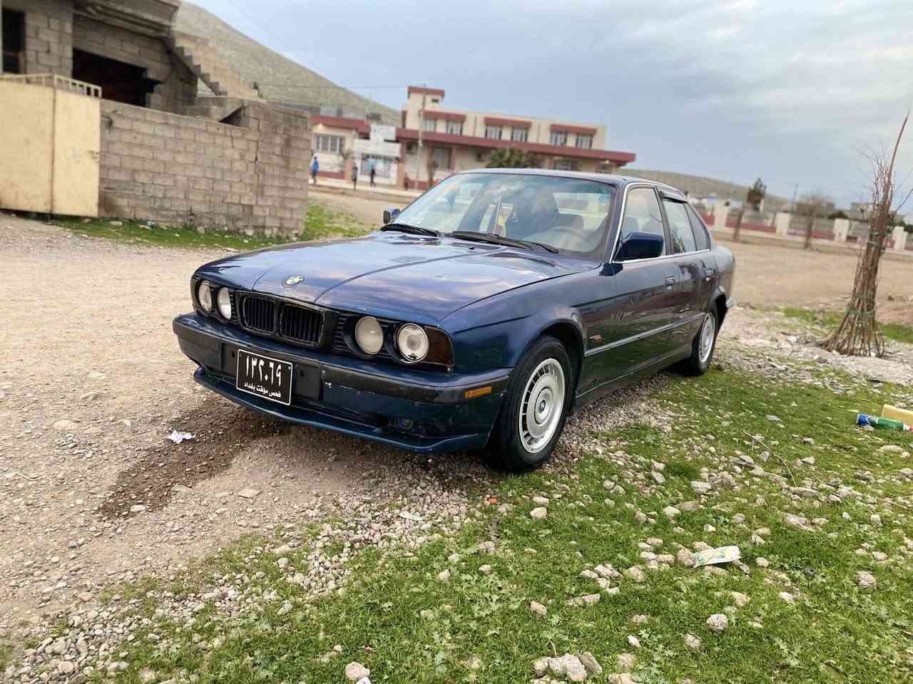بەناوی خودا
bmw 525 1991
مەکینە کەپس
تۆماتیک 
دووگمەی s و بەفری ئیشەکات 
تەبرید سارد و گەرم
سڵاید 
چوار جام کارەبا 
ئاوێنە گوێ بەرخ 
شەش کەلە
ناو ڕەش
گێچ ئەڵقه 
تایەکانی لە سەدا 90 پاکن
بانزین زۆر کەم ئەخوات 
سەنەویە بەشەرتی علوج ئەی فرۆشم 
سعری .. 30گەڵا و کەمێک معامەلە
ناونیشان .، سەید سادق
0773 092 4828 ژ،م
واتس ئەپ و ڤایبەری لەسەرە السليمانية, العراق
