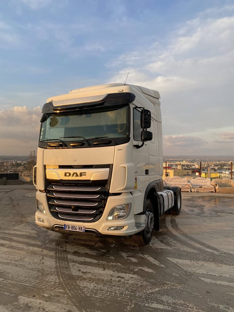Daf
دخول. جديد. 
Daf 2019 
كاميرة حساس. ثلاجة 
هاف ٣. تقة  
ماشي. 480km
كلك خبات. معرض. ابراهيم. برايةتي
واتصاب ***********
***********
