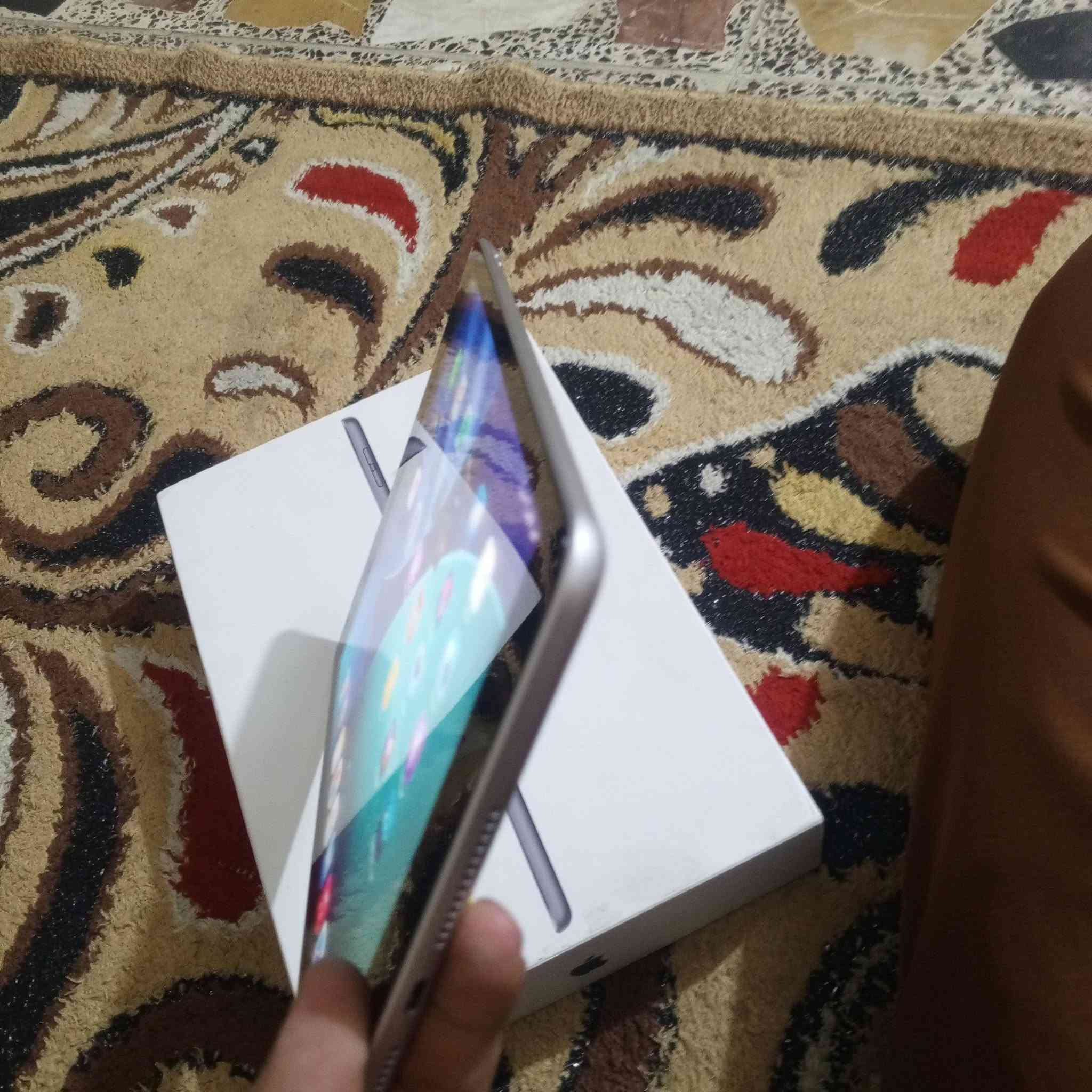 ايباد 9 ذاكرة 64  بوبجي بدون تقطيع 60 فريم
بطارية 88
جداً نضيف كامل ملحقات 
مكاني بغداد العبيدي 
السعر 210 وبيه مجال بسيط


**إذا كنت صاحب هذا الإعلان وتريد حذفه لأي سبب، رجاءا أرسل رسالة إلى الدعم الفني**
