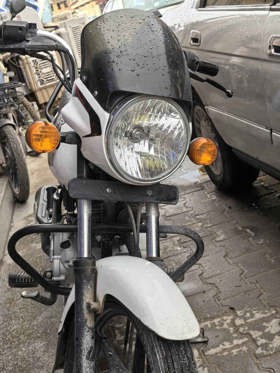 دراجة بوكسر موديل 22 باسمي مرقم كامل كلشي اصولي سنوية لل29

جاهزة من كلشي مابيها اي خلل تشغل وتمشي صورة العداد بالمنشور

ما داخله اي تصليح فقط تبديل بنزات 

السعر مليون ونص

للتواصل الاتصال ع الرقم

***********
