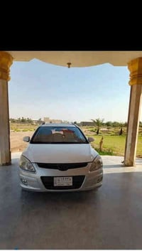 النتره تورنج موديل 12 السياره محرك وكير وتبريد شغال السياره بيه حزام أ...