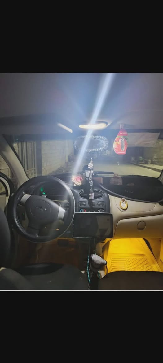السلام عليكم QQ للبيع
سعرها 32 سياره بأسمي نضيفه وبيها مجال حك الجيه

مابيهه كل عيب 

عنوان بغداد الزعفرانيه

رقم بغداد

تواصل***********

كير اوتو مابيها ضربه صبغ 

شاشه اندوريد

اضويه داخل وخارج سياره بالتايرات 

بلعافيه ع ياخذهأ
4سلندر 
موديل 2011
