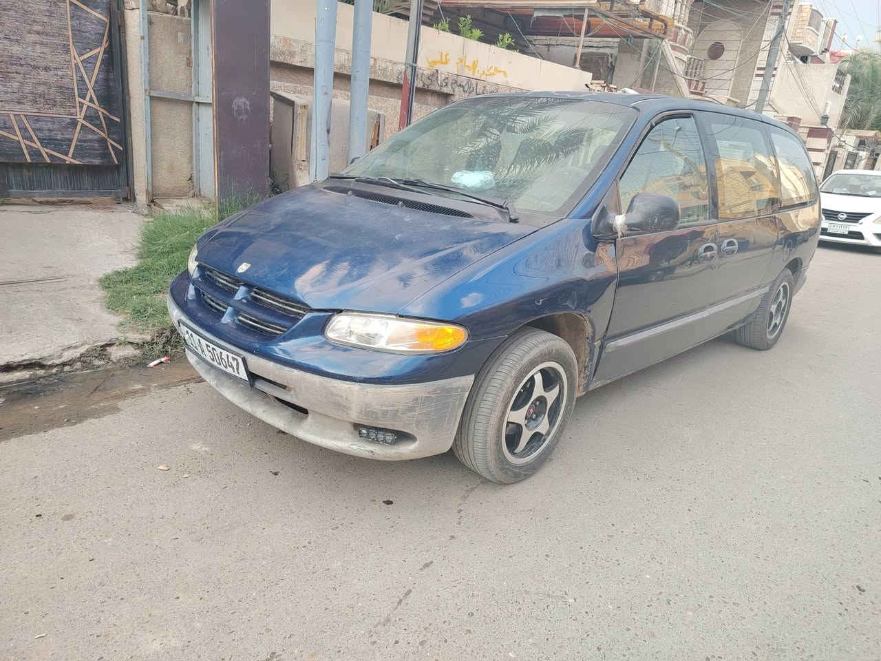 دوج كرفان موديل 2004 محرك 3000 وكير جيد جدا السعر 45 مكان بغداد *********** تخم تاير جديده
